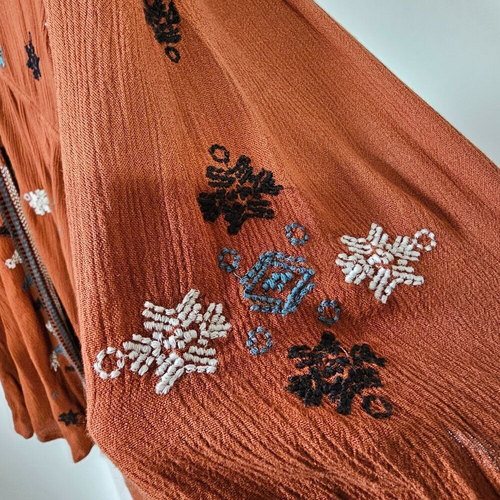 EUC FREE PEOPLE BOHO RUST EMBROIDERED SHORT DRESS SIZE M - Picture 8 of 16